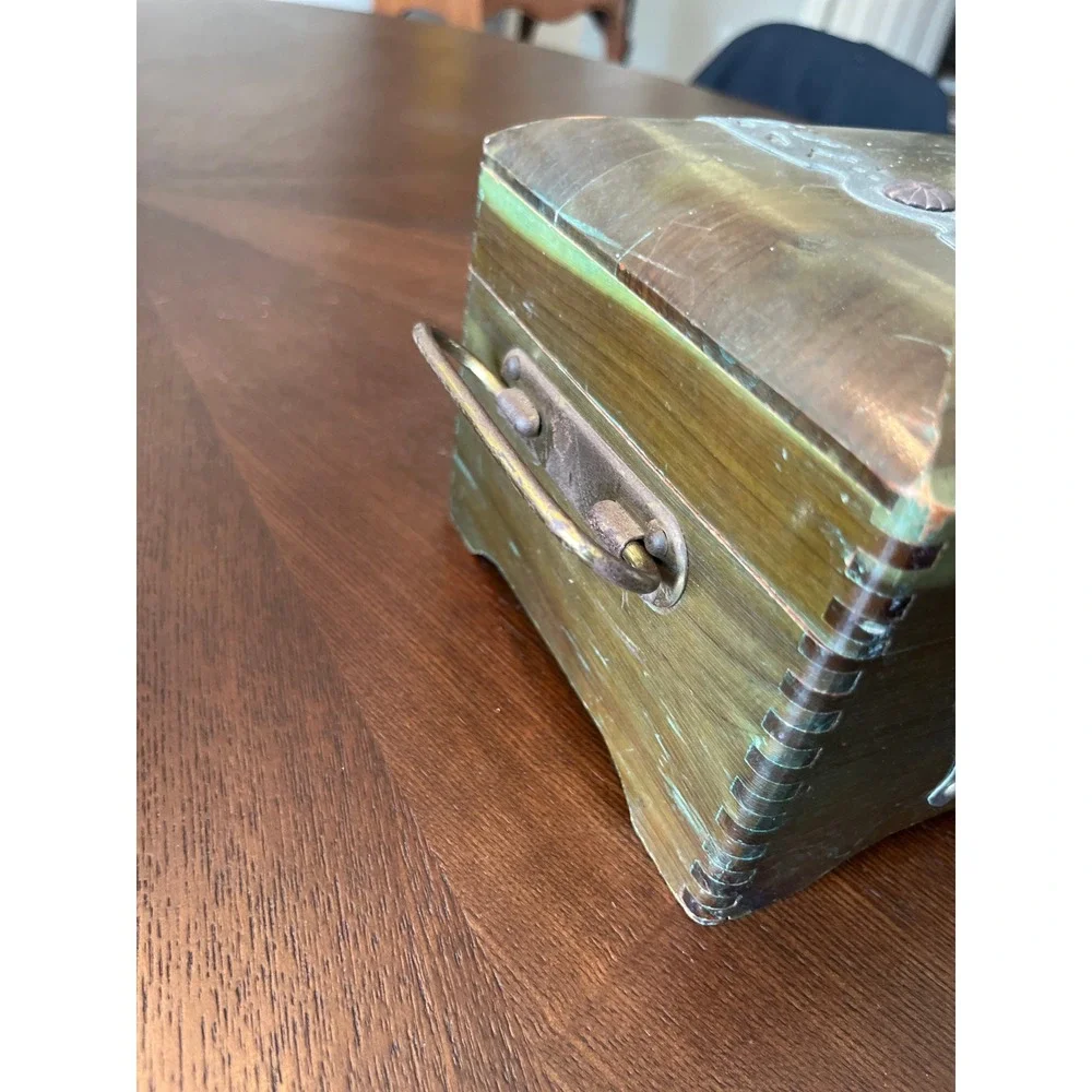 McGraw Box Co vintage mcgraw